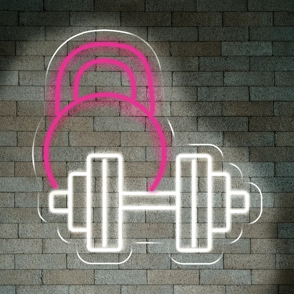 Painel neon de kettlebell e halter em parede de tijolos claros